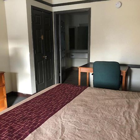 Airport Inn And Suites تولسا المظهر الخارجي الصورة