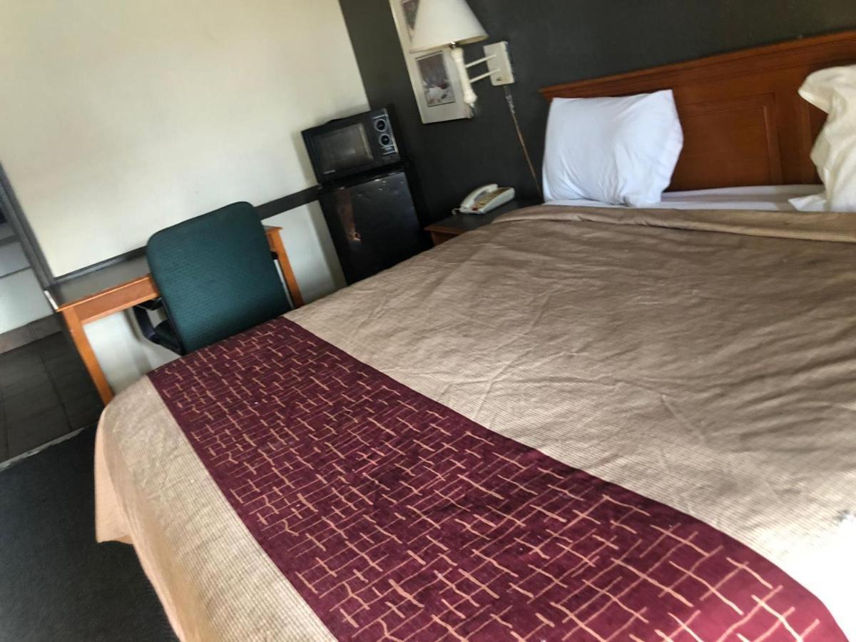 Airport Inn And Suites تولسا المظهر الخارجي الصورة