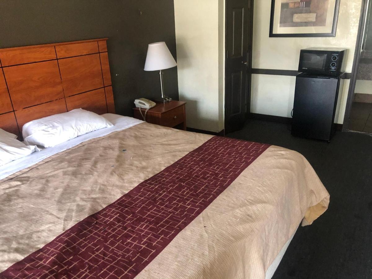 Airport Inn And Suites تولسا المظهر الخارجي الصورة